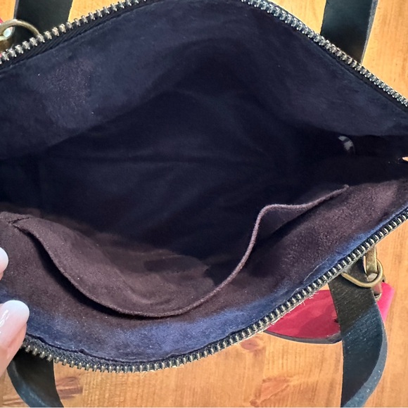 Parker Thatch Leopard Print Women's Bag with pink Strap - Picture 3 of 8